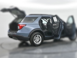 Ford Explorer Active RWD 2025