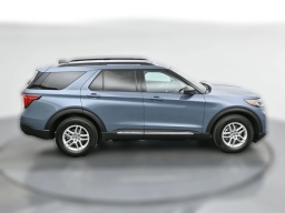 Ford Explorer Active RWD 2025