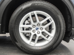 Ford Explorer Active RWD 2025