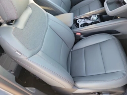 Ford Explorer Active w/200A Pkg RWD 2026