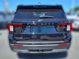 Ford Explorer Active w/200A Pkg RWD 2026