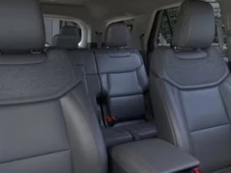 Ford Explorer Active w/200A Pkg RWD 2026