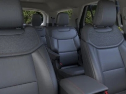 Ford Explorer Active w/200A Pkg RWD 2026