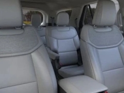 Ford Explorer Active w/200A Pkg 4WD 2026