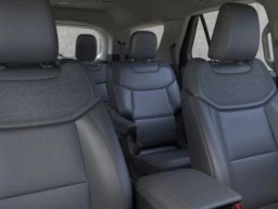 Ford Explorer Active w/200A Pkg 4WD 2026