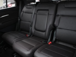 Ford Explorer Platinum 4WD 2026