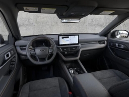 Ford Explorer Tremor 4WD 2026