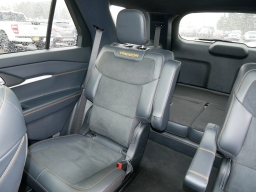 Ford Explorer Tremor 4WD 2026