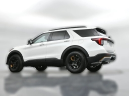 Ford Explorer Tremor 4WD 2026