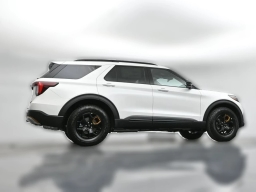 Ford Explorer Tremor 4WD 2026