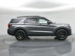 Ford Explorer Tremor 4WD 2026