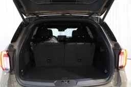 Ford Explorer Tremor 4WD 2026