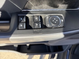 Ford F-150 Lightning Flash 4WD SuperCrew 5.5' Box 2025