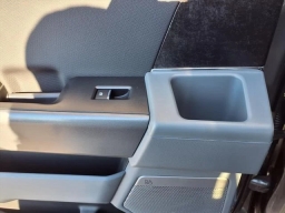 Ford F-150 Lightning Flash 4WD SuperCrew 5.5' Box 2025