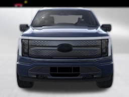 Ford F-150 Lightning Flash 4WD SuperCrew 5.5' Box 2025