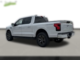 Ford F-150 Lightning Flash 4WD SuperCrew 5.5' Box 2025