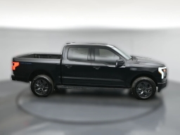 Ford F-150 Lightning Flash 4WD SuperCrew 5.5' Box 2025