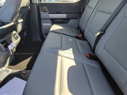 Ford F-150 Lightning Flash 4WD SuperCrew 5.5' Box 2025