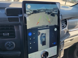 Ford F-150 Lightning Flash 4WD SuperCrew 5.5' Box 2025