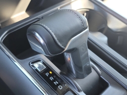 Ford F-150 Lightning Flash 4WD SuperCrew 5.5' Box 2025