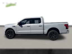 Ford F-150 Lightning Flash 4WD SuperCrew 5.5' Box 2025