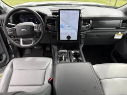 Ford F-150 Lightning Flash 4WD SuperCrew 5.5' Box 2025