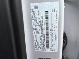 Ford F-150 Lightning Flash 4WD SuperCrew 5.5' Box 2025