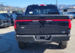 Ford F-150 Lightning LARIAT 4WD SuperCrew 5.5' Box 2025