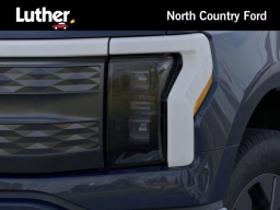 Ford F-150 Lightning LARIAT 4WD SuperCrew 5.5' Box 2025