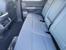 Ford F-150 Lightning LARIAT 4WD SuperCrew 5.5' Box 2025