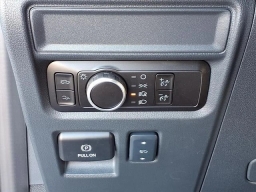 Ford F-150 Lightning LARIAT 4WD SuperCrew 5.5' Box 2025