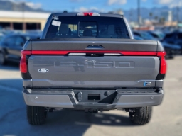 Ford F-150 Lightning Platinum 4WD SuperCrew 5.5' Box 2025