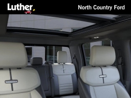 Ford F-150 Lightning Platinum 4WD SuperCrew 5.5' Box 2025