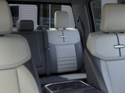 Ford F-150 Lightning Platinum 4WD SuperCrew 5.5' Box 2025