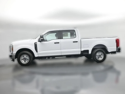 Ford Super Duty F-250 SRW XL 2WD Crew Cab 6.75' Box 2026