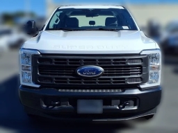 Ford Super Duty F-250 SRW XL 2WD Crew Cab 6.75' Box 2026