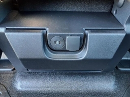 Ford Super Duty F-250 SRW XL 2WD Crew Cab 6.75' Box 2026