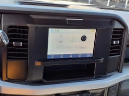 Ford Super Duty F-250 SRW XL 2WD Crew Cab 6.75' Box 2026