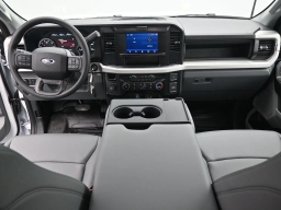 Ford Super Duty F-250 SRW XL 2WD Crew Cab 8' Box 2026