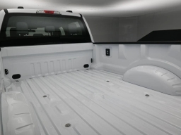 Ford Super Duty F-250 SRW XL 2WD Crew Cab 8' Box 2026