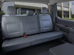 Ford Super Duty F-250 SRW XL 4WD Crew Cab 8' Box 2026