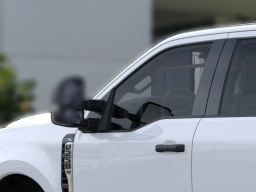 Ford Super Duty F-250 SRW XL 4WD Crew Cab 8' Box 2026