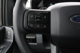 Ford Super Duty F-250 SRW XL 4WD Crew Cab 6.75' Box 2026