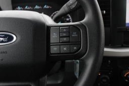 Ford Super Duty F-250 SRW XL 4WD Crew Cab 6.75' Box 2026