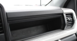 Ford Super Duty F-250 SRW XL 4WD Crew Cab 6.75' Box 2026