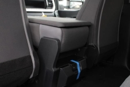 Ford Super Duty F-250 SRW XL 4WD Crew Cab 6.75' Box 2026