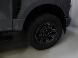 Ford Super Duty F-250 SRW XL 4WD Crew Cab 6.75' Box 2026