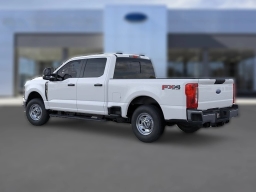 Ford Super Duty F-250 SRW XL 4WD Crew Cab 6.75' Box 2026