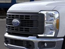 Ford Super Duty F-250 SRW XL 4WD Crew Cab 8' Box 2026