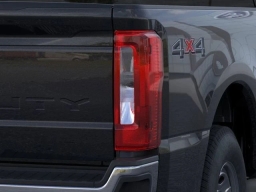 Ford Super Duty F-250 SRW XL 4WD Crew Cab 6.75' Box 2026